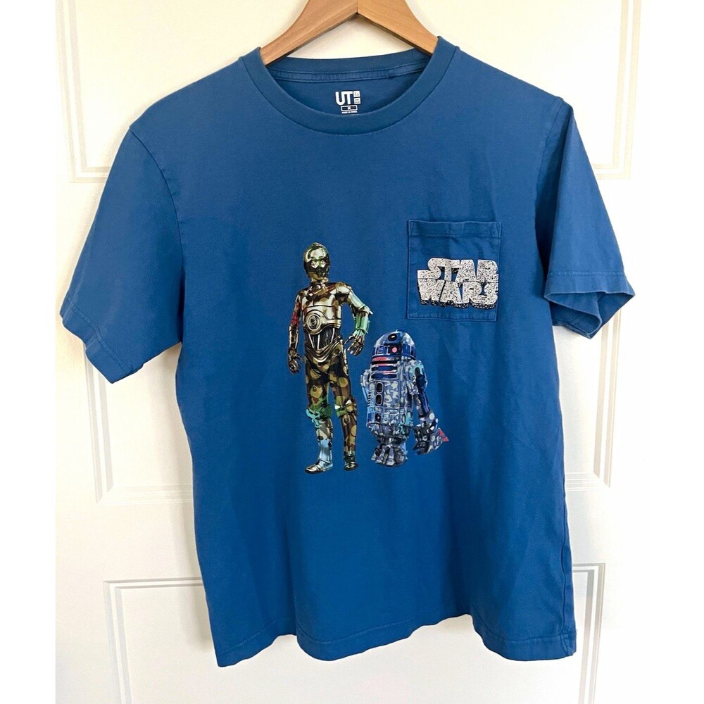 Star Wars x UT Uniqlo Pocket T Shirt Size M Blue Short Sleeve C-3PO R2-D2 Camo